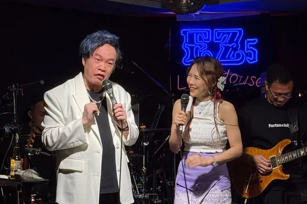 ▲▼吳申梅朝聖康康演出。（圖／吳申梅提供）