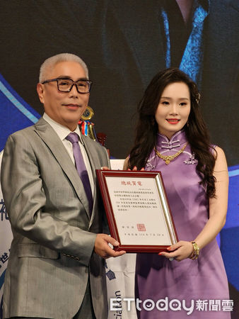 ▲高雄市世界旗袍文化藝術推展協會成立 。（圖／記者吳世龍翻攝）