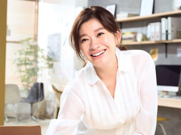 ▲篠原涼子即將全面復出。（圖／翻攝自X）