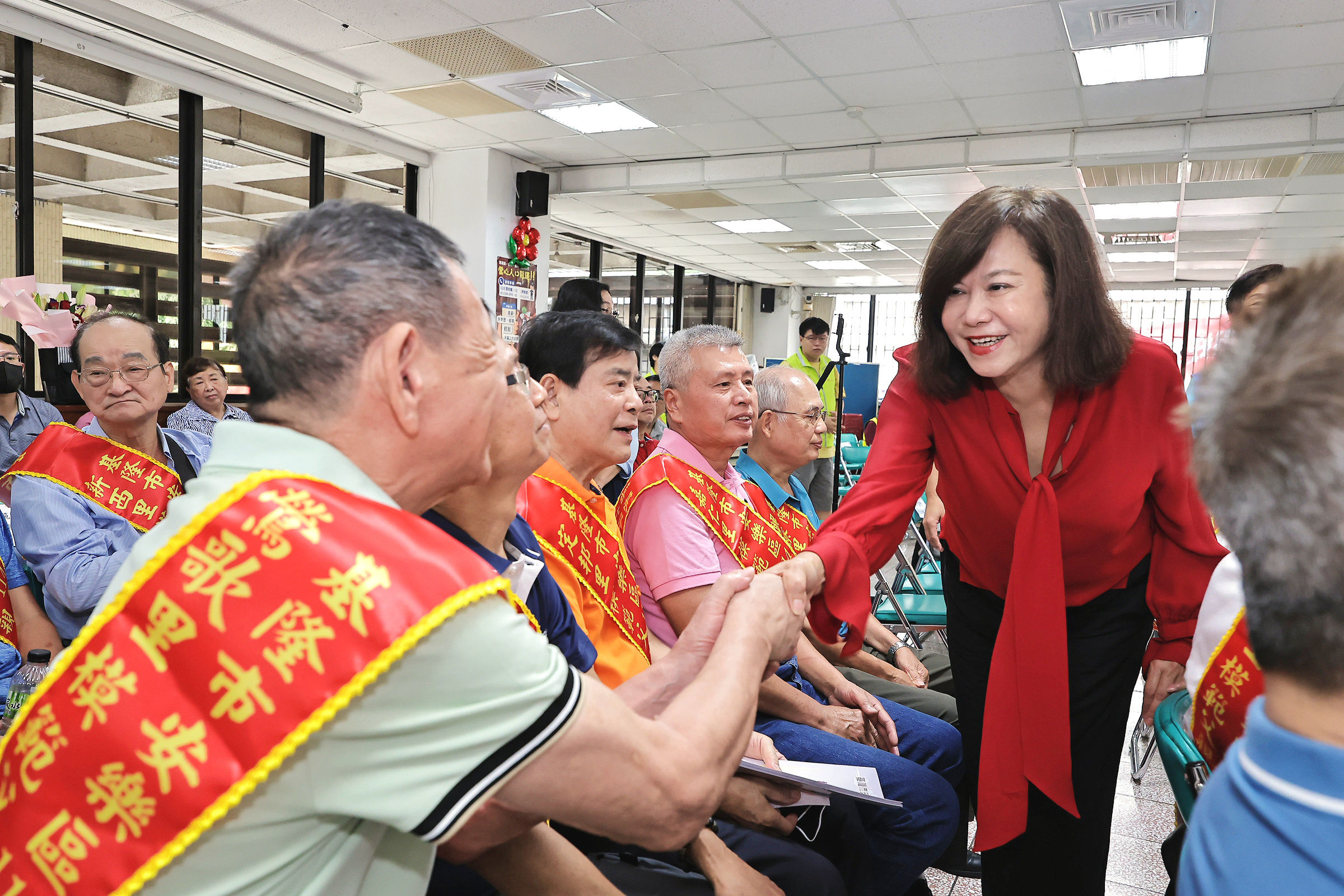 ▲基隆安樂區表揚27位模範父親。（圖／記者郭世賢翻攝）
