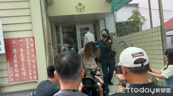 ▲▼侯沁潔撞警，拒檢逃逸。（圖／記者陳以昇翻攝）