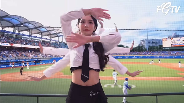 ▲潔潔是知名舞蹈老師藍波的大女兒。（圖／翻攝自潔潔IG）