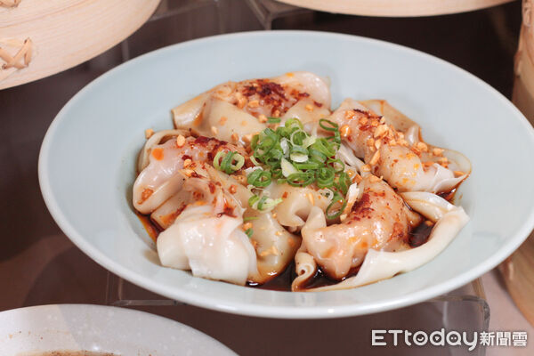 ▲漢來上海湯包。（圖／記者黃士原攝）