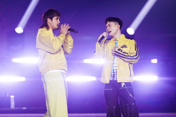 ▲▼ 蕭秉治和張志豪合唱《毒藥》。（圖／相信音樂提供）