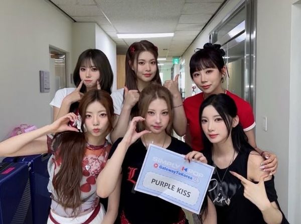 ▲PURPLE KISS無預警宣布解散。（圖／翻攝自IG／PURPLE KISS）