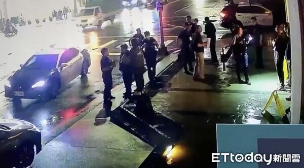 ▲▼博田醫院遭黑衣人闖入。（圖／記者許宥孺翻攝）