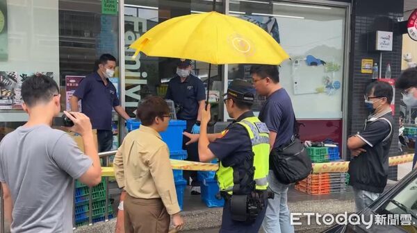 ▲詹智能遭砍死，檢察官先到現場勘驗後到醫院進行相驗。（圖／記者白珈陽攝、民眾提供）