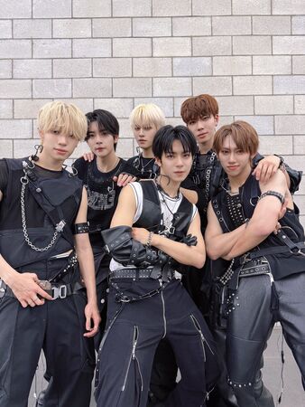 ▲▼ SEVENTOEIGHT攜新歌登打歌舞台。（圖／天空娛樂提供）