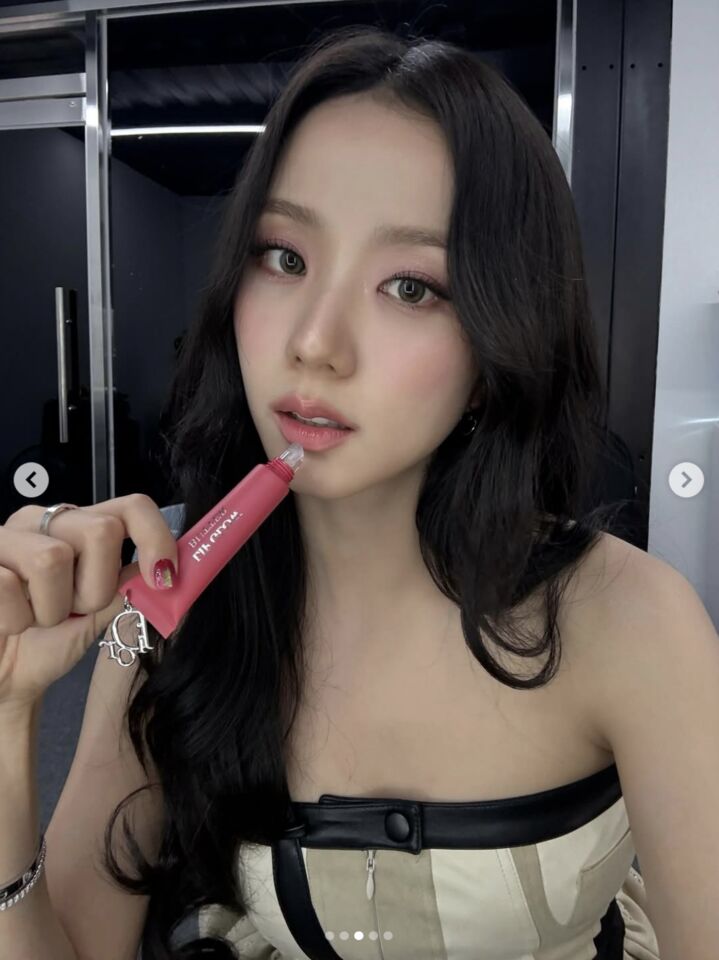 粉底,彩妝。（圖／ＩＧ）