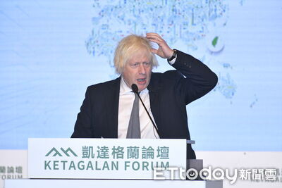 強生親切台語「哩賀」問好 稱自己來台灣朝聖、任內放棄競爭晶片
