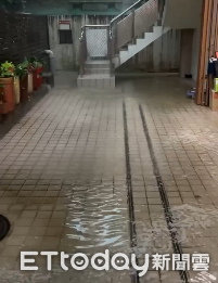 直擊/大雨淹進立法院! 藍委國會辦公室也泡水