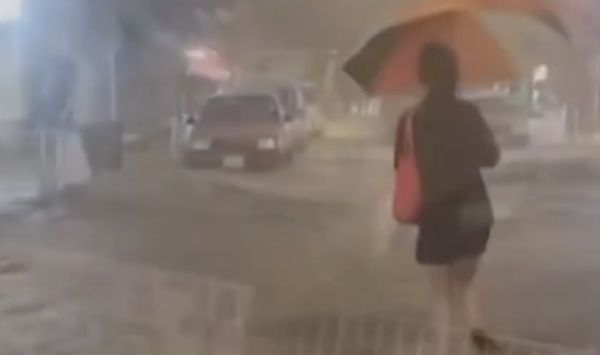 ▲香港暴雨荃灣和葵湧成淹水重災區。（圖／翻攝X）