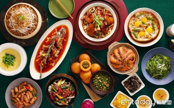 ▲丰禾準備氣球布置及向父親告白卡片，完成活動指定條件，贈菜豬腳麵線1份。（圖／王品提供）