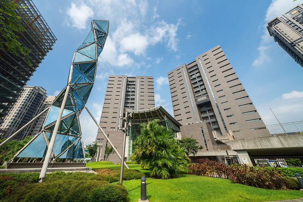 ▲▼新莊中央合署辦公大樓,新莊中央路,興富發。（圖／業者提供）