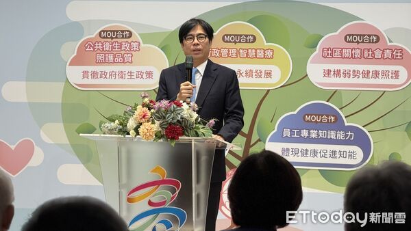 ▲高雄市長陳其邁首度對博田醫院被攻擊案，發表看法            。（圖／記者吳奕靖攝）