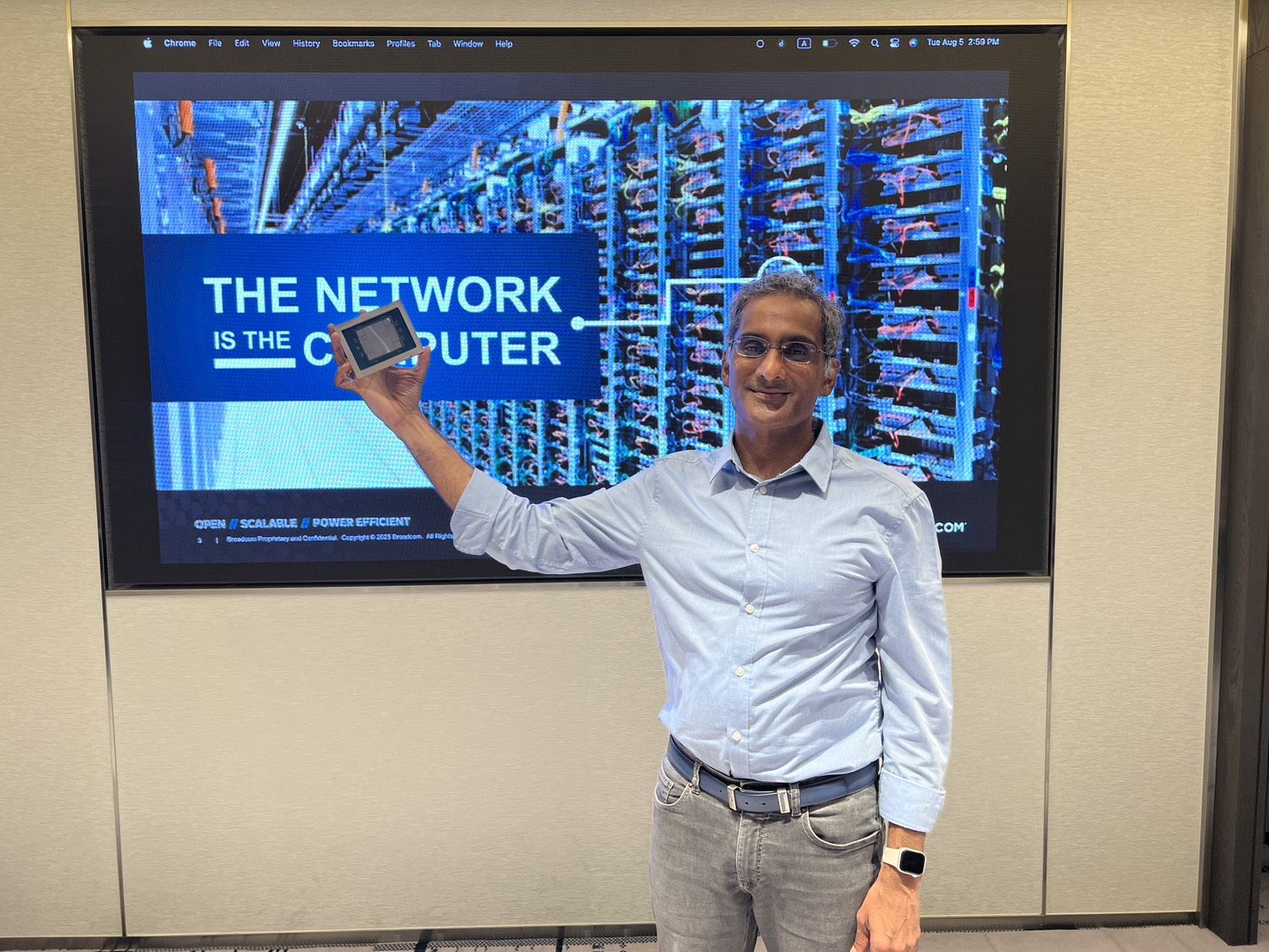 ▲▼博通資深副總裁暨核心交換器部門總經理 Ram Velaga。（圖／記者高兆麟攝）