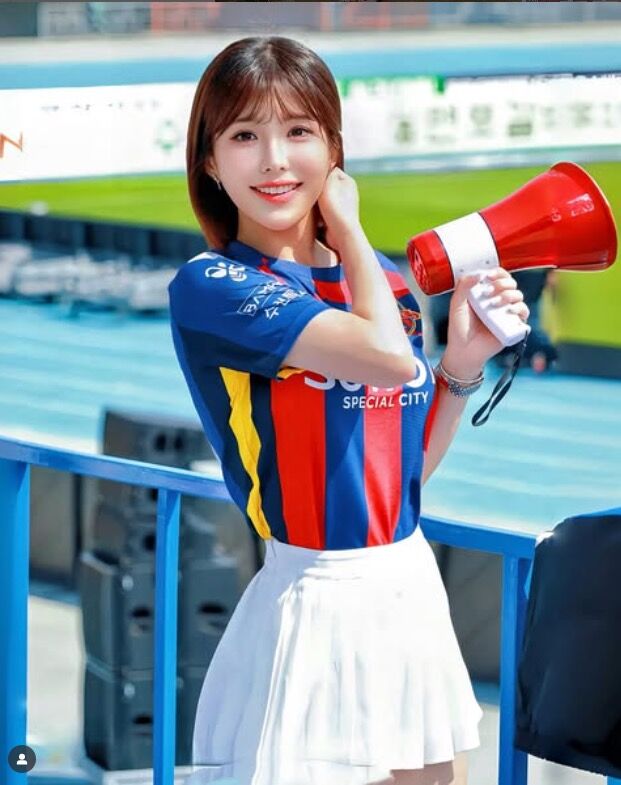 ▲▼壯壯。（圖／翻攝IG／ula_shen_）