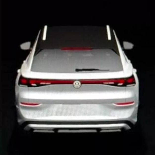 ▲福斯新一代T-Roc將於9月德國車展發表。（圖／翻攝自《autoexpress》）