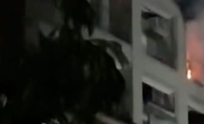 快訊/疑縱火 台中大樓惡火1男困陽台喪命「百人夜逃」