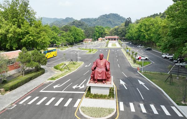 ▲網路社群網站盛傳「慈湖拆光光了」假訊息，桃園市風局管理處今天PO慈湖現狀美照澄清。（圖／桃園風管處提供）