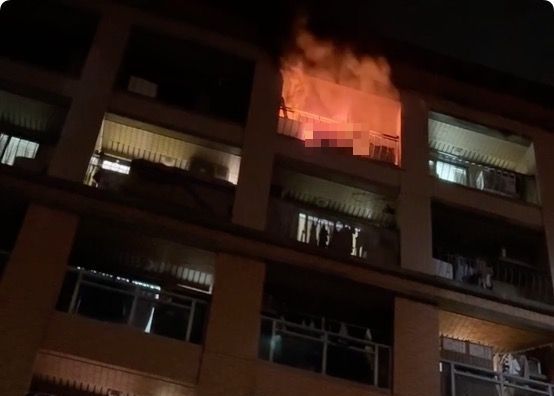 ▲▼台中深夜惡火男子燒死在陽台，起火原因初判曝光。（圖／民眾提供）