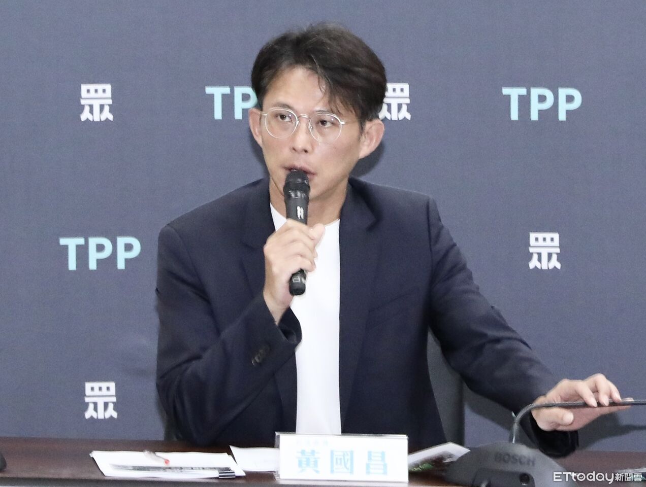 黃國昌提議核廢料埋地底　他質疑：大屯山岩漿庫距地表才8公里