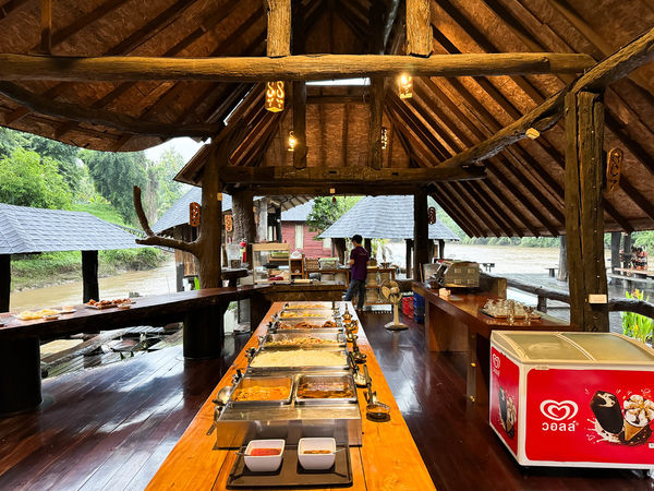 ▲▼泰國北碧府三站式身心靈療癒行程。（圖／部落客viviyu提供）