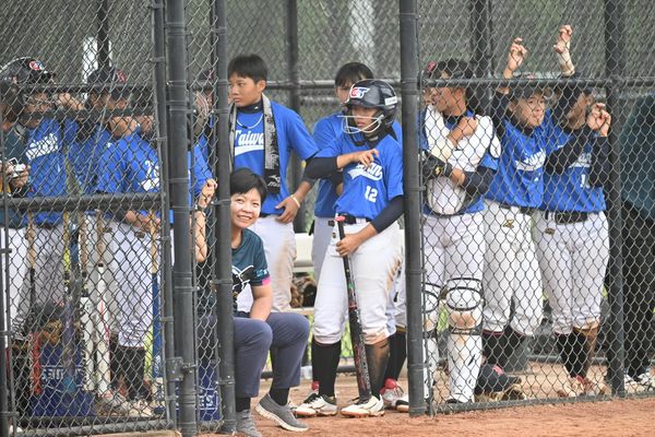 ▲▼無任所大使劉柏君近日帶領北投國中女子壘球隊前進美國阿拉巴馬州，參加「2025貝比魯斯聯盟16U女子壘球世界錦標賽」。（圖／劉柏君臉書）