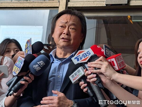 ▲▼民進黨立委王世堅受訪（圖／記者杜冠霖攝）