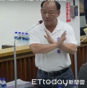 ▲國民黨台南市議會黨團議員6日於市議會召開記者會，呼籲市府緊急撥款6億元投入賑災專戶，協助災民修復家園，並合力捐出200萬元援助災民，呼籲社會各界發揮公私協力，幫助受災戶度過難關。（記者林東良翻攝，下同）