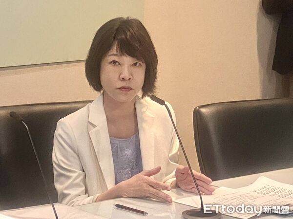 ▲▼行政院龔明鑫秘書長及經貿談判辦公室顏慧欣副總談判代表談論關稅。（圖／記者黃國霖攝）