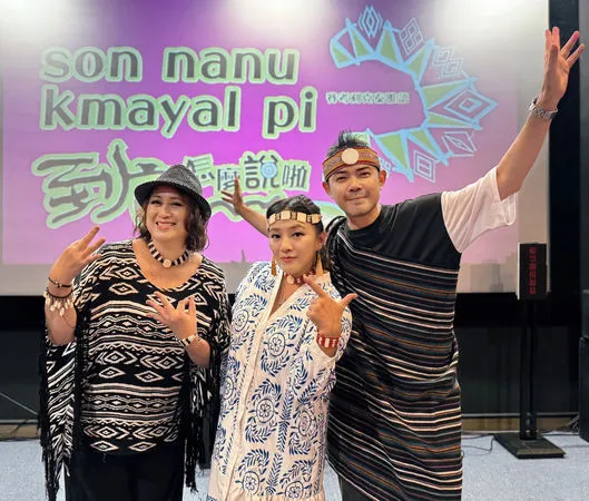 ▲▼歌手人No Name、多元藝術家蘇婭及文化推廣者阿比，攜手主持全新網路節目《到底…怎麼說啦!》。（圖／艾迪昇傳播提供）