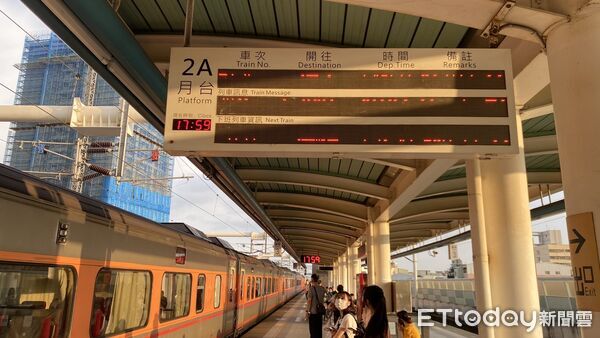 ▲火車誤點154分鐘。（圖／民眾提供）
