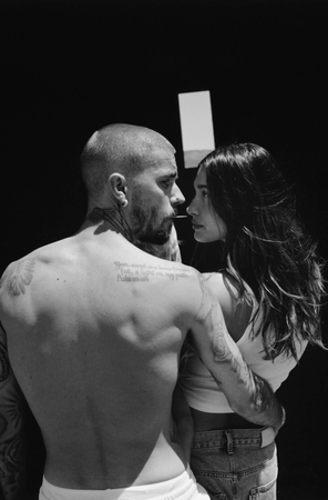 ▲小賈斯汀（Justin&nbsp;Bieber）與老婆海莉比伯。（圖／翻攝自小賈斯汀IG）