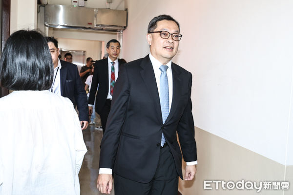 ▲外交部次長陳明祺出席國防及外交委員會不公開會議。（圖／記者林敬旻攝）