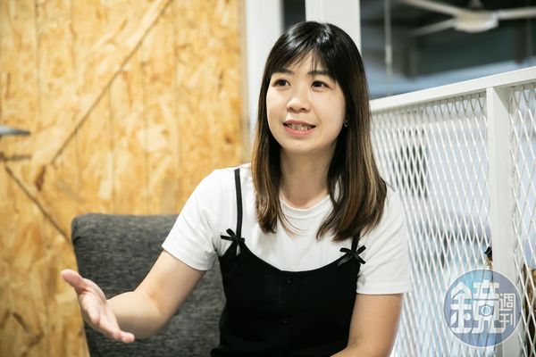 上市公司財務長邱懷青靠長期買入權值股、市值型ETF累積千萬資產。