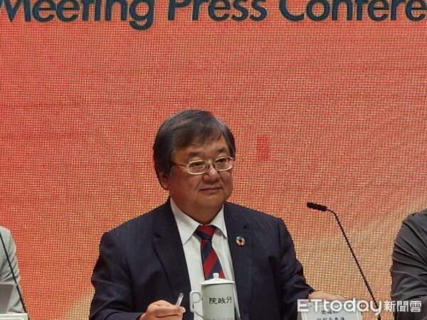 ▲▼衛生福利部長邱泰源出席行政院會記者會。（圖／記者陳家祥攝）