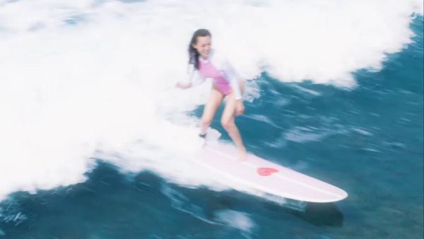 ▲▼深田恭子蜜大腿瘦到皮包骨。（圖／翻攝自IG）