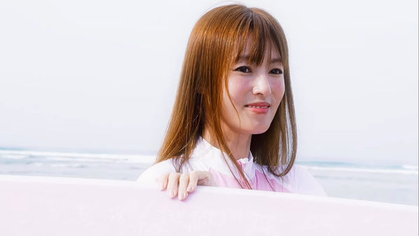 ▲▼深田恭子蜜大腿瘦到皮包骨。（圖／翻攝自IG）