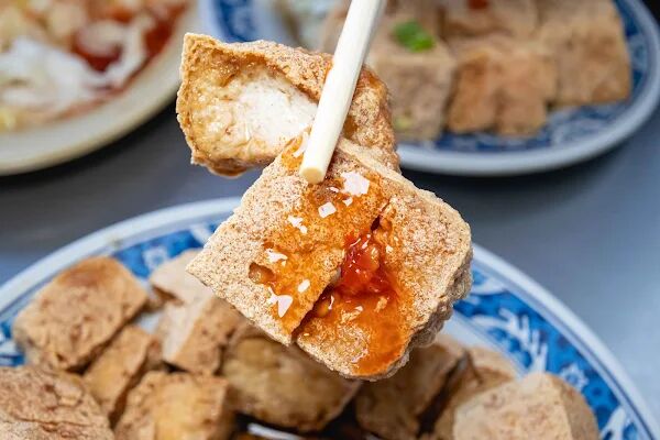 ▲▼店小二臭豆腐。（圖／部落客美熊很愛吃授權提供）