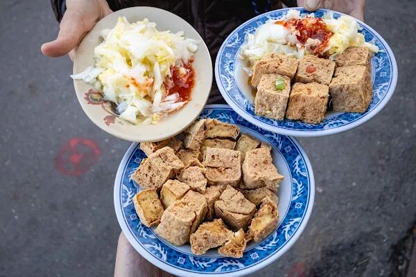 ▲▼店小二臭豆腐。（圖／部落客美熊很愛吃授權提供）