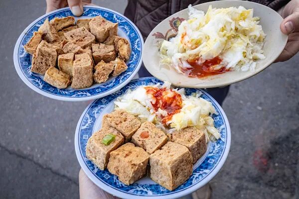 ▲▼店小二臭豆腐。（圖／部落客美熊很愛吃授權提供）