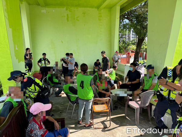 ▲東港警分局查獲賭場。（圖／記者陳崑福翻攝）