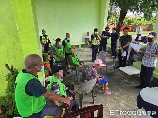 ▲東港警分局查獲賭場。（圖／記者陳崑福翻攝）