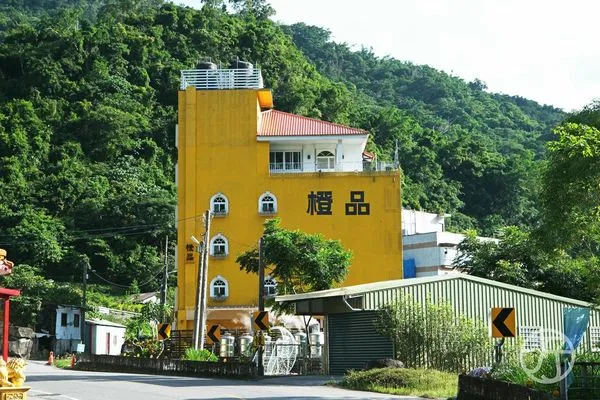 ▲▼橙品溫泉民宿。（圖／部落客JJ.Hsu授權提供）