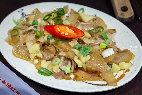 ▲▼招財溫體羊。（圖／部落客陳小可的吃喝玩樂授權提供）