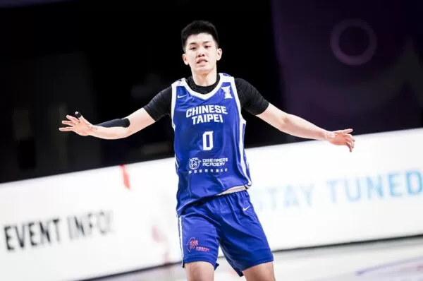 ▲中華男籃林庭謙、高錦瑋、阿巴西、賀丹、圖齊。（圖／取自FIBA官網）