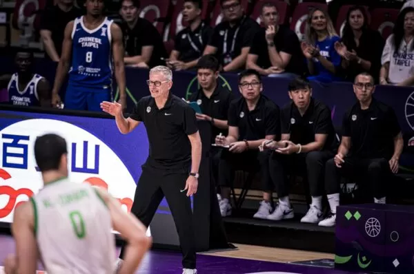 ▲中華男籃林庭謙、高錦瑋、阿巴西、賀丹、圖齊。（圖／取自FIBA官網）