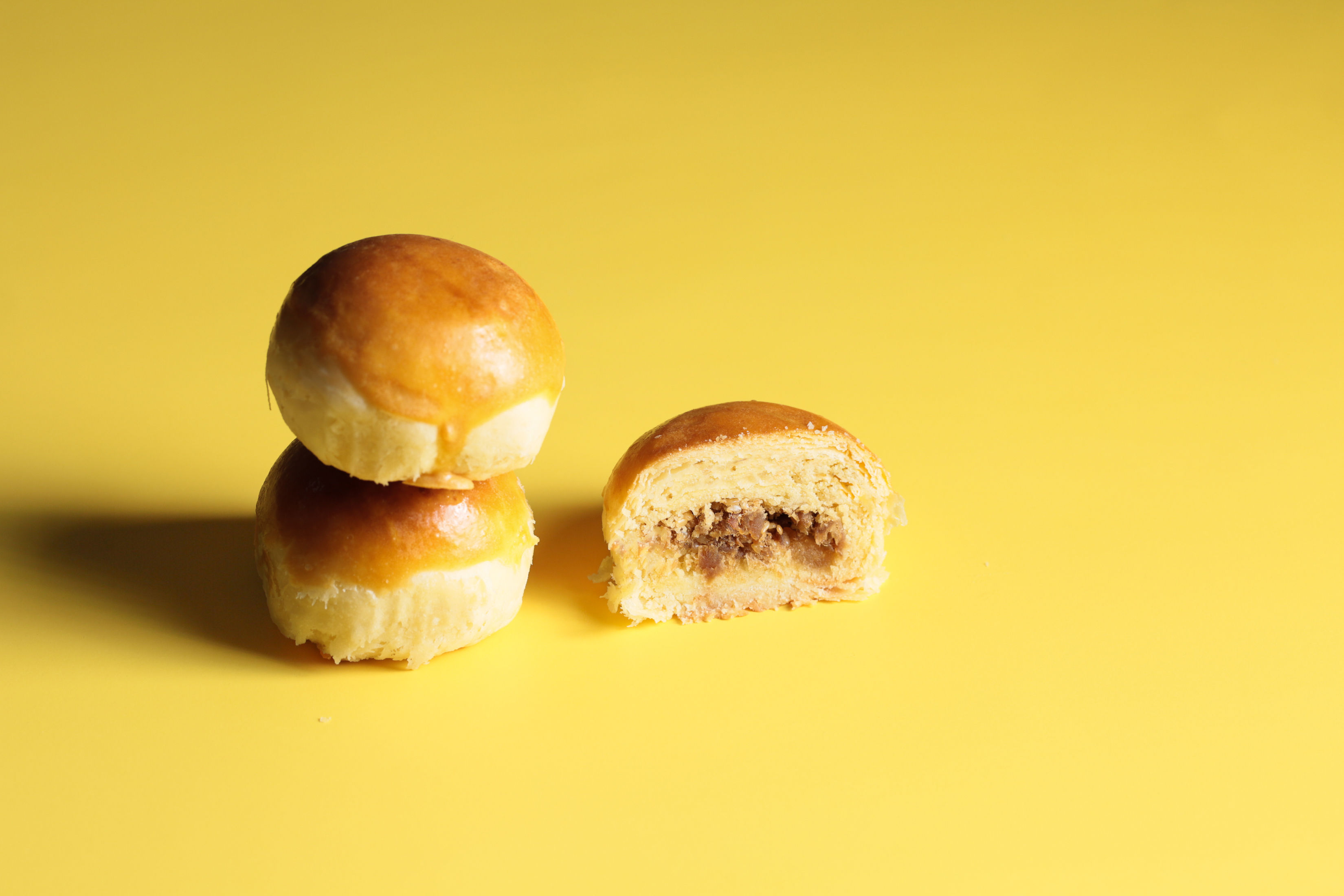 ▲台北101月餅、米其林綠豆椪飄鹹香。（圖／各業者提供）