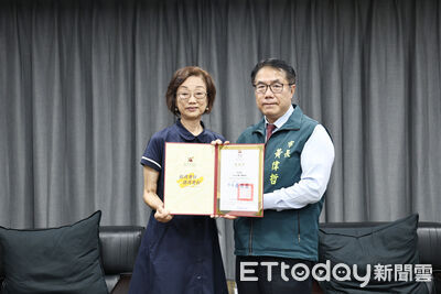 跨越太平洋的溫暖　黃偉哲感謝大洛杉磯台灣會館助台南災後重建